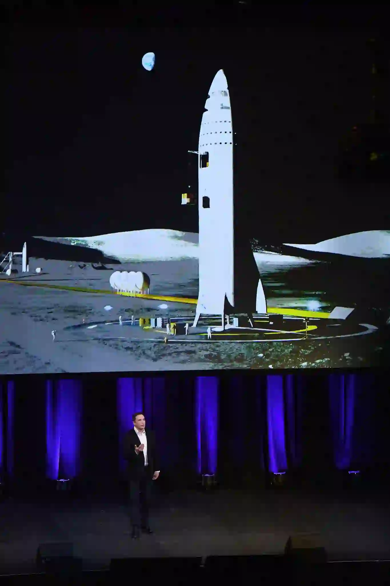 “SpaceX Starship rocket and Falcon 9 reusable launch technology”