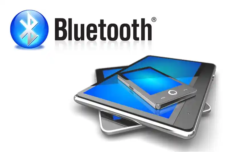 “Bluetooth pairing process on Android and iPhone smartphones”