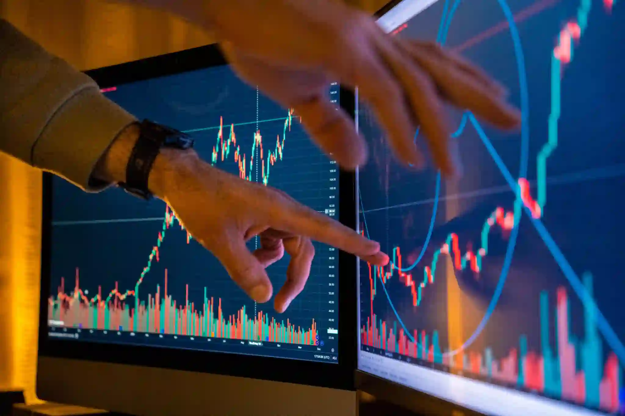 What to do with a billion pounds - smart financial planning and wealth management concept